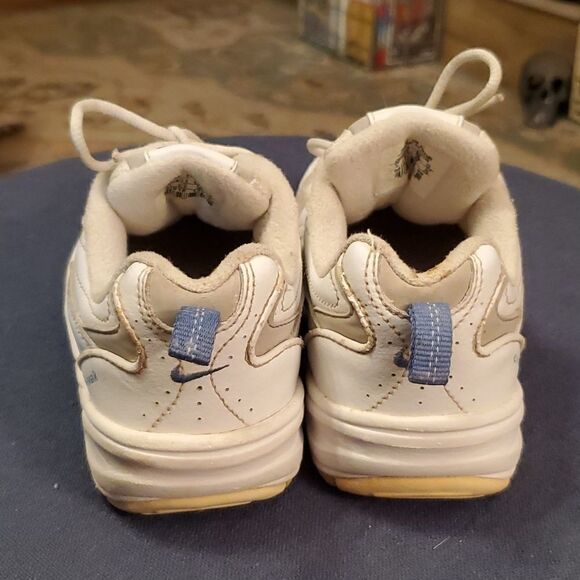 Vintage Nike walk cross training shoes - Picture 4 of 12